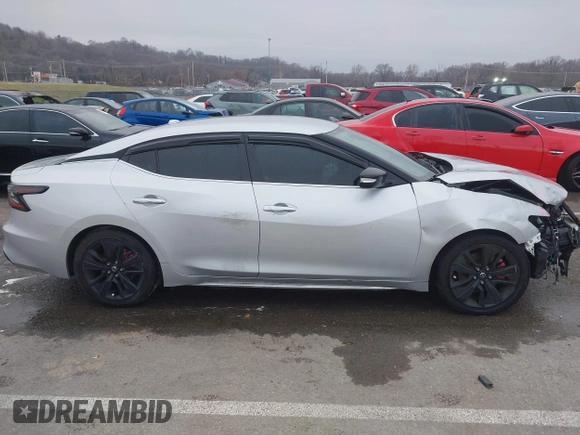 2020 Nissan Maxima SV with VIN 1N4AA6CV5LC372955, listed as a IAAI auction lot 41175876 with 91,061 mi miles. Bid and sale history available at carsss.com. Image 14.
