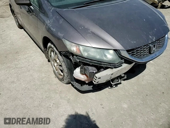 2014 Honda Civic LX z VIN 19XFB2F58EE015699, wystawiony jako Copart lot #54666215 z przebiegiem 211 610 mil mil oraz Szkoda całkowita • Salvage title. Historia ofert i sprzedaży dostępna na DreamBid. Obrazek 14.