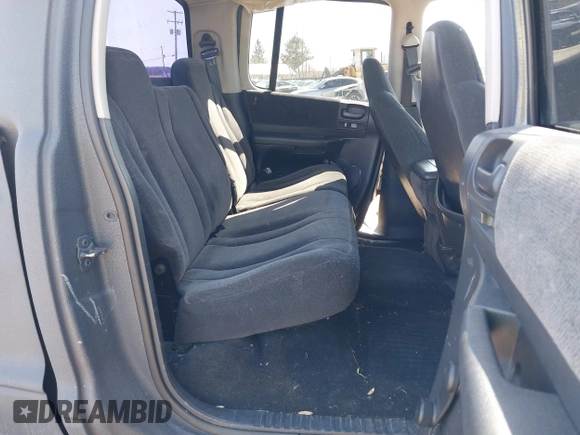 2004 Dodge Dakota Sport with VIN 1D7HG38K84S608161, listed as a IAAI auction lot 41863394 with 145,288 mi miles and . Bid and sale history available at DreamBid. Image 8.