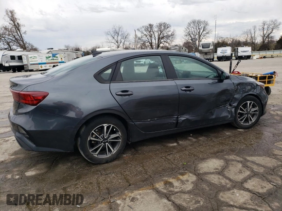 2022 Kia Forte LXS with VIN 3KPF24AD3NE456120, listed as a Copart auction lot 89173335 with 33,753 mi miles and Salvage Title. Bid and sale history available at carsss.com. Image 3.