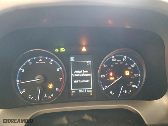 2017 Toyota RAV4 XLE with VIN JTMRFREV0HD212108, listed as a Copart auction lot 49278405 with 96,931 mi miles and Salvage Title. Bid and sale history available at carsss.com. Image 9.