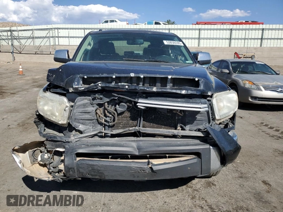 2017 Toyota Tundra Limited с VIN 5TFHW5F15HX645342, выставлен на аукционе Copart как лот 53856595 с пробегом 142 099 миль миль и Списание • Salvage title. История ставок и продаж доступна на DreamBid. Изображение 5.