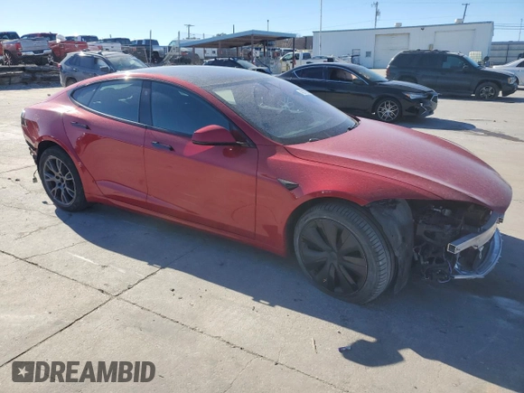 2022 Tesla Model S with VIN 5YJSA1E57NF478036, listed as a Copart auction lot 42147205 with 44,576 mi miles and Salvage title. Bid and sale history available at DreamBid. Image 4.