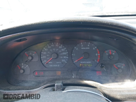 2004 Ford Mustang Standard with VIN 1FAFP40614F176095, listed as a IAAI auction lot 41907117 with 217,072 mi miles. Bid and sale history available at carsss.com. Image 7.