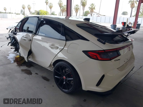 2024 Honda Civic Type R z VIN JHMFL5G47RX001771, wystawiony jako IAAI lot #42029429 z przebiegiem Nie podano mil oraz . Historia ofert i sprzedaży dostępna na DreamBid. Obrazek 3.