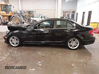 2014 Mercedes-Benz C-Class C 300 Sport with VIN WDDGF8AB0EA944836, listed as a IAAI auction lot 41096096 with 113,490 mi miles. Bid and sale history available at carsss.com. Image 13.
