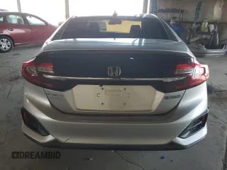 2019 Honda Clarity Plug-In Hybrid with VIN JHMZC5F17KC000007, listed as a Copart auction lot 68017294 with 0 mi miles and Clean Title. Bid and sale history available at carsss.com. Image 6.