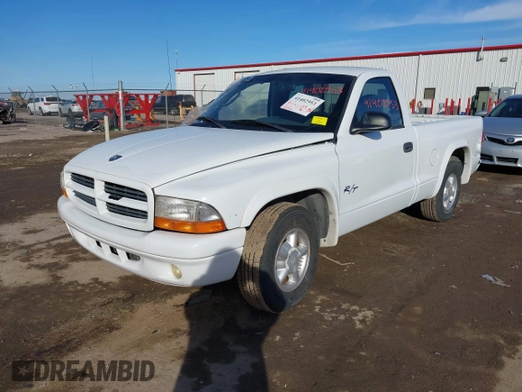 2000 Dodge Dakota SLT with VIN 1B7GL26Z7YS708253, listed as a IAAI auction lot 41402953 with 103,461 mi miles and . Bid and sale history available at DreamBid. Image 2.