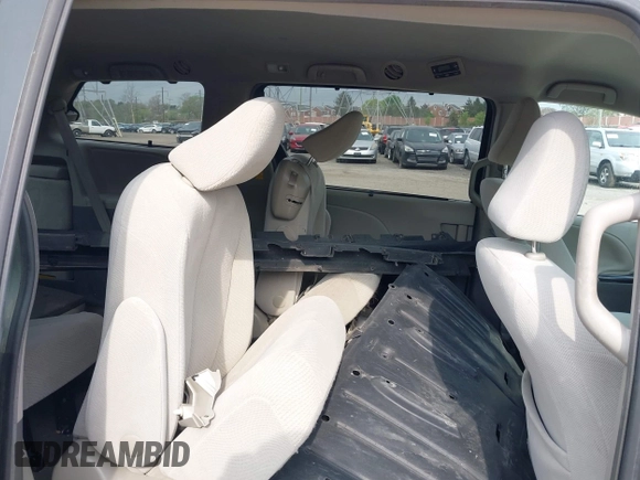 2014 Toyota Sienna LE AAS with VIN 5TDKK3DC8ES432364, listed as a IAAI auction lot 42081378 with 187,131 mi miles and . Bid and sale history available at DreamBid. Image 8.