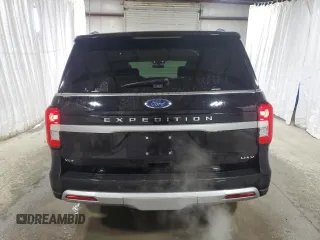 2024 Ford Expedition Max XLT with VIN 1FMJK1J8XREA33057, listed as a Copart auction lot 50720065 with 19,386 mi miles and Clean Title. Bid and sale history available at DreamBid. Image 6.