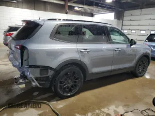 2022 Kia Telluride SX with VIN 5XYP5DHC1NG198157, listed as a Copart auction lot 62255655 with 71,508 mi miles and Salvage title. Bid and sale history available at DreamBid. Image 3.