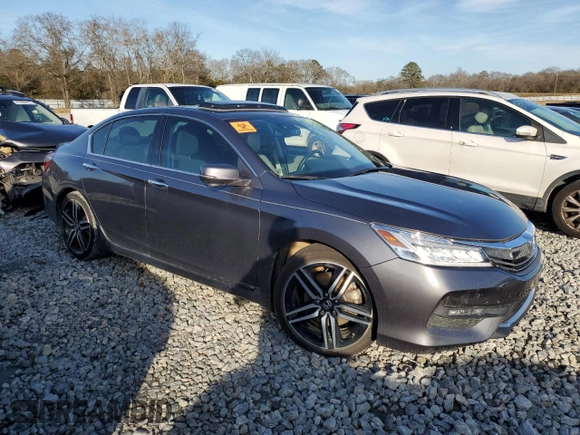 2017 Honda Accord Touring with VIN 1HGCR3F97HA032008, listed as a Copart auction lot 41824625 with 56,965 mi miles and Salvage title. Bid and sale history available at DreamBid. Image 4.