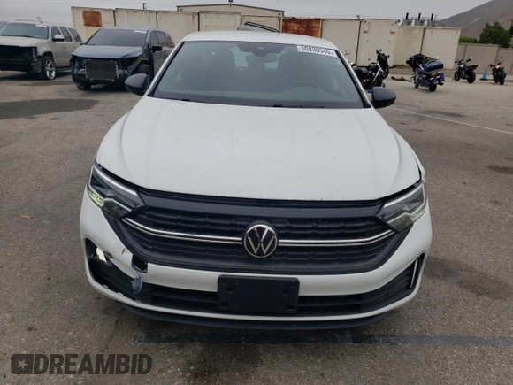 2024 Volkswagen Jetta Sport with VIN 3VWBM7BU3RM048718, listed as a Copart auction lot 60830345 with 9,129 mi miles and Salvage title. Bid and sale history available at DreamBid. Image 5.