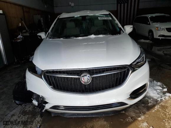 2020 Buick Enclave Essence with VIN 5GAEVAKWXLJ267404, listed as a Copart auction lot 44237335 with 39,614 mi miles and Salvage Title. Bid and sale history available at carsss.com. Image 5.
