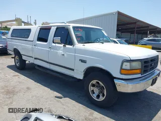 1995 Ford F-350 with VIN 1FTJW35H9SEA13466, listed as a IAAI auction lot 42488238 with 110,215 mi miles and . Bid and sale history available at DreamBid. Image 1.