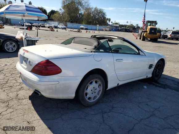 2003 Mercedes-Benz SL-Class with VIN WDBSK75FX3F051305, listed as a Copart auction lot 41687205 with 116,110 mi miles and Salvage Title. Bid and sale history available at carsss.com. Image 3.