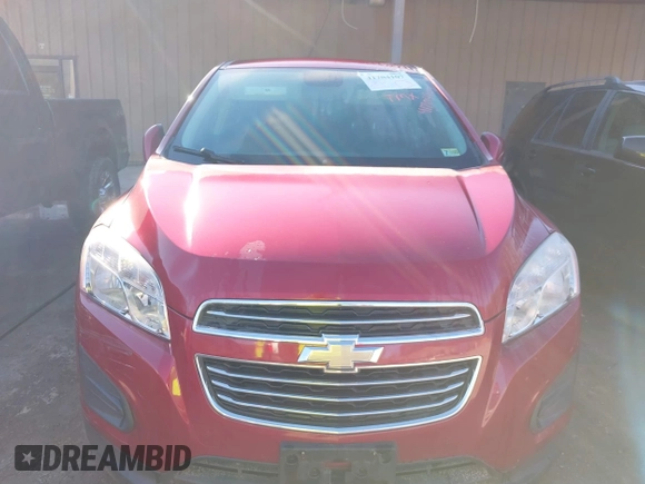 2015 Chevrolet Trax LS with VIN KL7CJKSB4FB262876, listed as a IAAI auction lot 41704107 with 157,152 mi miles. Bid and sale history available at carsss.com. Image 6.