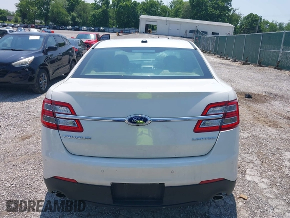 2015 Ford Taurus Limited with VIN 1FAHP2F88FG171835, listed as a IAAI auction lot 42370656 with 152,210 mi miles and . Bid and sale history available at DreamBid. Image 16.