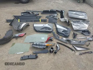 2021 Toyota Prius LE z VIN JTDKAMFP0M3179016, wystawiony jako IAAI lot #42204095 z przebiegiem 34 691 mil mil oraz . Historia ofert i sprzedaży dostępna na DreamBid. Obrazek 12.