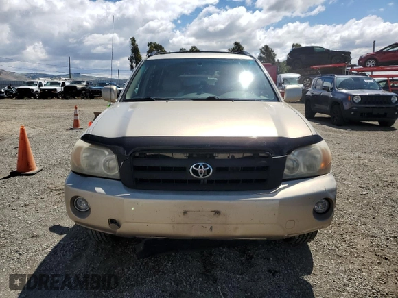 2005 Toyota Highlander z VIN JTEDP21A150058704, wystawiony jako Copart lot #56957355 z przebiegiem 247 620 mil mil oraz Szkoda całkowita • Salvage title. Historia ofert i sprzedaży dostępna na DreamBid. Obrazek 5.