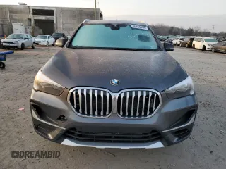2022 BMW X1 sDrive28i with VIN WBXJG7C05N5V08966, listed as a Copart auction lot 86360594 with 39,514 mi miles and Clean Title. Bid and sale history available at carsss.com. Image 5.