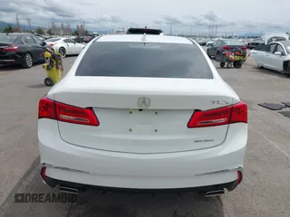 2018 Acura TLX w/Technology Pkg with VIN 19UUB3F59JA000947, listed as a IAAI auction lot 41981918 with 61,187 mi miles. Bid and sale history available at carsss.com. Image 16.