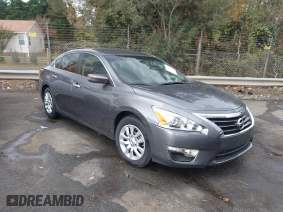 2014 Nissan Altima SV with VIN 1N4AL3AP1EN355509, listed as a IAAI auction lot 40895974 with 264,525 mi miles and . Bid and sale history available at carsss.com. Image 1.