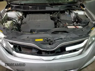 2014 Toyota Venza XLE z VIN 4T3BK3BB4EU107140, wystawiony jako Copart lot #88402825 z przebiegiem 156 080 mil mil oraz Szkoda całkowita • Salvage title. Historia ofert i sprzedaży dostępna na DreamBid. Obrazek 12.