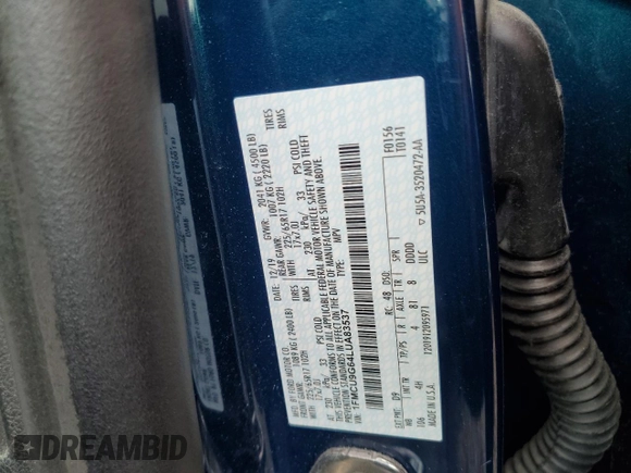 2020 Ford Escape SE with VIN 1FMCU9G64LUA83537, listed as a Copart auction lot 58823825 with 28,609 mi miles and Salvage title. Bid and sale history available at DreamBid. Image 13.