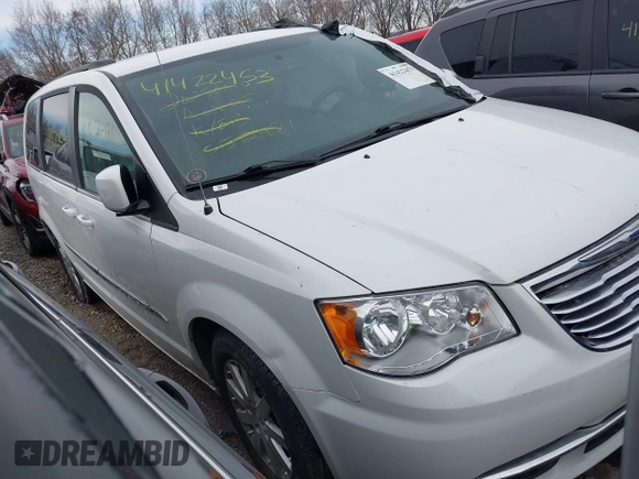 2015 Chrysler Town & Country Touring with VIN 2C4RC1BG9FR552481, listed as a IAAI auction lot 41422453 with 139,693 mi miles and . Bid and sale history available at DreamBid. Image 1.