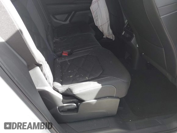 2024 Volkswagen Atlas SE with VIN 1V2LE2CA0RC249150, listed as a IAAI auction lot 41969218 with 7,291 mi miles and . Bid and sale history available at DreamBid. Image 8.