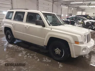2010 Jeep Patriot Sport with VIN 1J4NF2GB2AD591444, listed as a IAAI auction lot 41616997 with 146,686 mi miles. Bid and sale history available at carsss.com. Image 1.