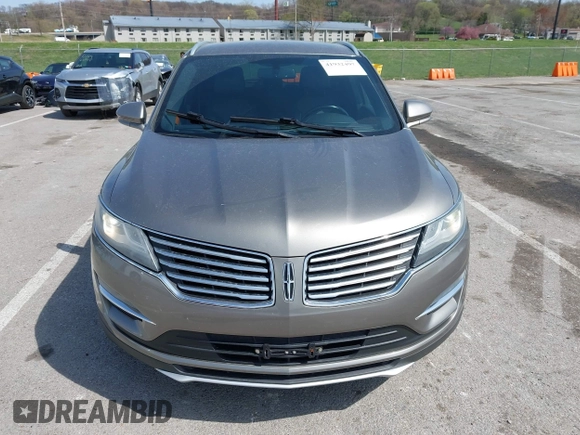 2017 Lincoln MKC Select with VIN 5LMCJ2C9XHUL36333, listed as a IAAI auction lot 41932497 with 111,065 mi miles and . Bid and sale history available at DreamBid. Image 12.