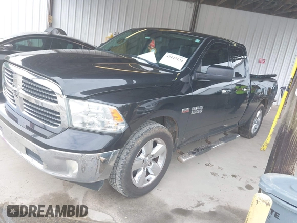 2016 Ram 1500 Big Horn z VIN 1C6RR6GT1GS163861, wystawiony jako IAAI lot #42445134 z przebiegiem 202 948 mil mil oraz . Historia ofert i sprzedaży dostępna na DreamBid. Obrazek 2.