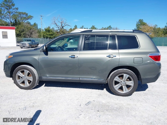 2012 Toyota Highlander Limited with VIN 5TDYK3EH7CS054667, listed as a IAAI auction lot 41716240 with 234,682 mi miles. Bid and sale history available at carsss.com. Image 14.