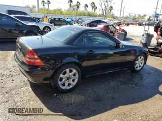 2002 Mercedes-Benz SLK-Class 2.3L Kompressor with VIN WDBKK49F92F254662, listed as a Copart auction lot 43461805 with 107,162 mi miles and Non Repairable. Bid and sale history available at carsss.com. Image 3.
