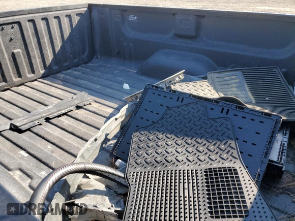 2012 Chevrolet Silverado 1500 LT with VIN 1GCNKSE05CZ189703, listed as a Copart auction lot 68562124 with 130,836 mi miles and Salvage Title. Bid and sale history available at carsss.com. Image 10.