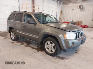 2007 Jeep Grand Cherokee Limited with VIN 1J8HR58P57C571251, listed as a IAAI auction lot 42306177 with 208,099 mi miles and . Bid and sale history available at DreamBid. Image 1.