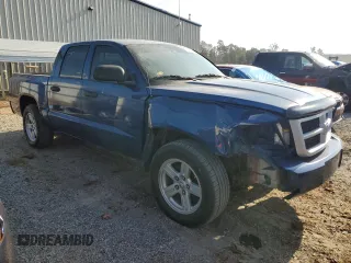 2008 Dodge Dakota SXT with VIN 1D7HE38K78S628610, listed as a Copart auction lot 74061034 with 132,707 mi miles and Salvage Title. Bid and sale history available at DreamBid. Image 4.