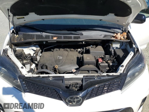 2020 Toyota Sienna SE with VIN 5TDXZ3DC9LS050441, listed as a Copart auction lot 77310274 with 43,452 mi miles and Salvage Title. Bid and sale history available at carsss.com. Image 13.