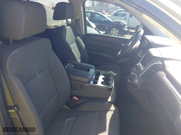 2017 Chevrolet Tahoe Commercial with VIN 1GNLCDEC5HR237922, listed as a IAAI auction lot 41646962 with 188,168 mi miles. Bid and sale history available at carsss.com. Image 5.