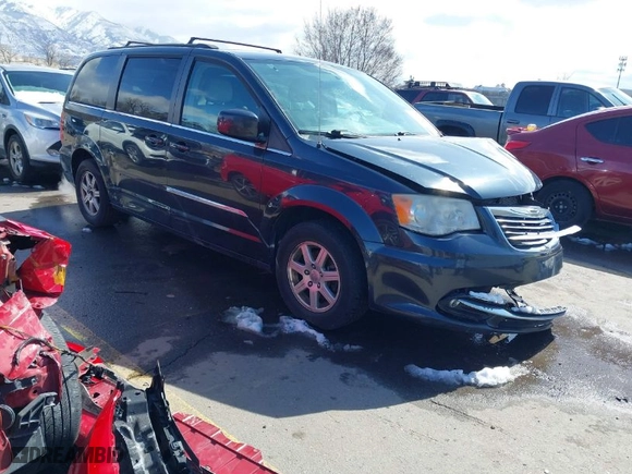 2013 Chrysler Town & Country Touring with VIN 2C4RC1BG9DR594369, listed as a IAAI auction lot 41739044 with 140,565 mi miles. Bid and sale history available at carsss.com. Image 1.