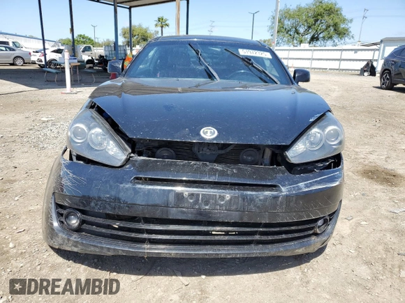 2008 Hyundai Tiburon GT z VIN KMHHN66F18U295838, wystawiony jako Copart lot #51972325 z przebiegiem 147 626 mil mil oraz Szkoda całkowita • Salvage title. Historia ofert i sprzedaży dostępna na DreamBid. Obrazek 5.