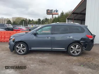 2014 Nissan Pathfinder SL with VIN 5N1AR2MN3EC685723, listed as a IAAI auction lot 41910628 with 136,252 mi miles and . Bid and sale history available at DreamBid. Image 14.