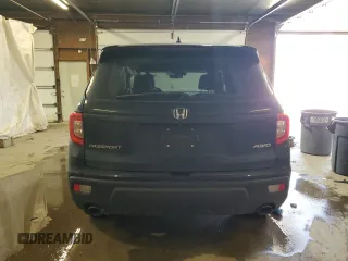 2020 Honda Passport EX-L with VIN 5FNYF8H57LB011549, listed as a Copart auction lot 59123735 with 127,797 mi miles and Salvage title. Bid and sale history available at DreamBid. Image 6.