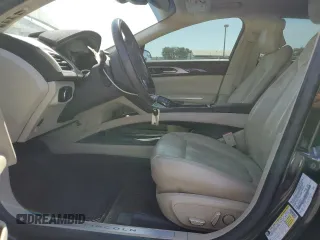 2015 Lincoln MKZ Hybrid z VIN 3LN6L2LU4FR618647, wystawiony jako Copart lot #58937985 z przebiegiem 113 765 mil mil oraz Szkoda całkowita • Salvage title. Historia ofert i sprzedaży dostępna na DreamBid. Obrazek 7.