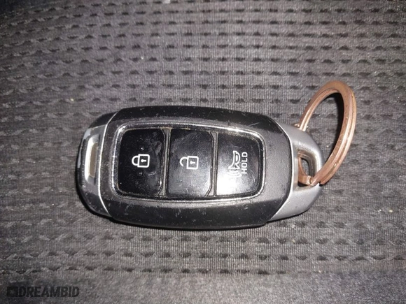 2020 Hyundai Santa Fe SEL with VIN 5NMS3CAD6LH215275, listed as a IAAI auction lot 41856471 with 104,486 mi miles. Bid and sale history available at carsss.com. Image 11.