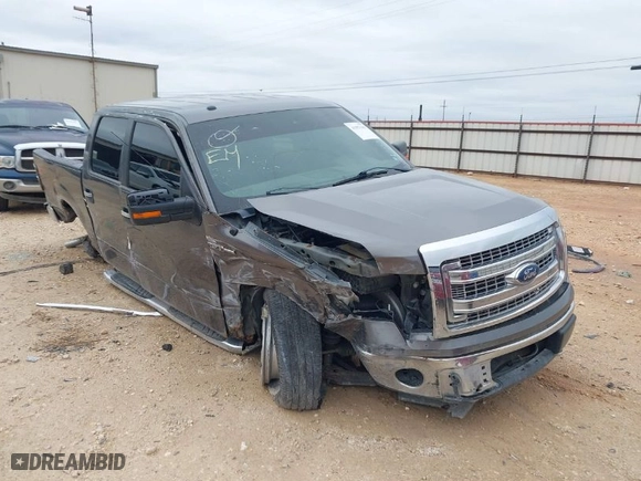 2014 Ford F-150 XL with VIN 1FTFW1EF2EFB89752, listed as a IAAI auction lot 41953199 with 88,979 mi miles. Bid and sale history available at carsss.com. Image 1.