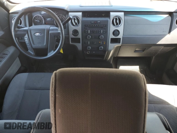 2012 Ford F-150 XL z VIN 1FTFW1CF6CFA89086, wystawiony jako Copart lot #52191225 z przebiegiem 190 254 mil mil oraz Szkody całkowita. Historia ofert i sprzedaży dostępna na DreamBid. Obrazek 8.