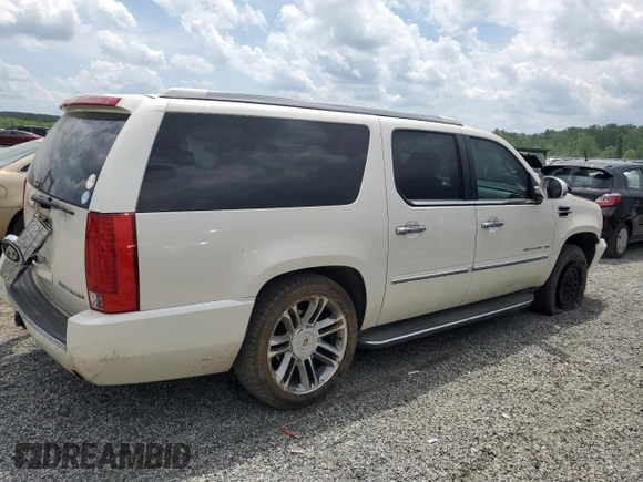2012 Cadillac Escalade ESV Luxury with VIN 1GYS3HEF6CR134646, listed as a Copart auction lot 55392385 with 211,358 mi miles and Salvage title. Bid and sale history available at DreamBid. Image 3.